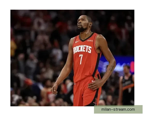 乌度卡称申京进攻更果断有冲击力 能让杜兰特得到更多休息时间